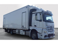 Mercedes Benz Actros 2553 LS 6x2 – Technische Daten