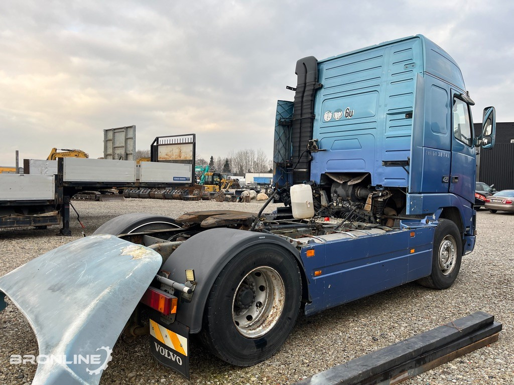 1997 Volvo FH12L 4x2 Tractor unit - Sattelzugmaschine: das Bild 4 1997 Volvo FH12L 4x2 Tractor unit - Sattelzugmaschine: das Bild 4