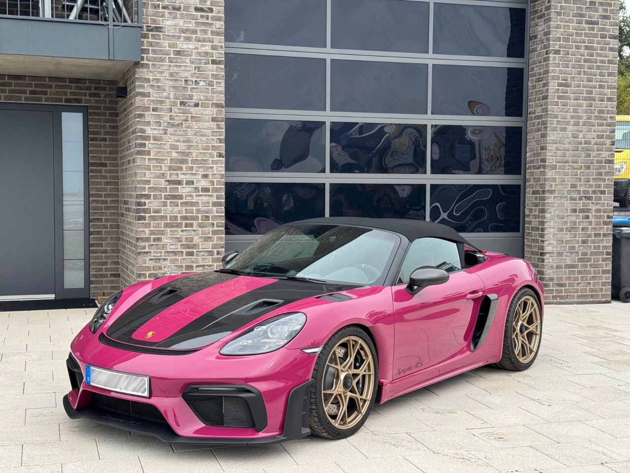 Porsche Boxster 718 Spyder RS WEISSACH LIFT - Cabrio: das Bild 1 Porsche Boxster 718 Spyder RS WEISSACH LIFT - Cabrio: das Bild 1