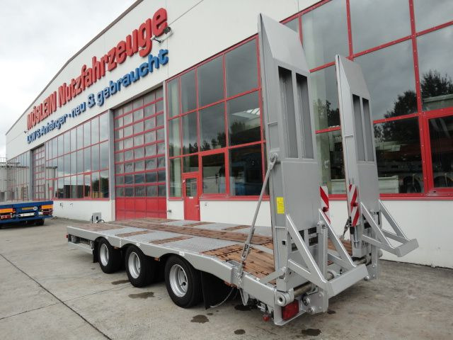 Möslein TT 31 31 t GG Tridem- Tieflader 3 AchsNeufahrzeug - Tieflader Anhänger: das Bild 3 Möslein TT 31 31 t GG Tridem- Tieflader 3 AchsNeufahrzeug - Tieflader Anhänger: das Bild 3