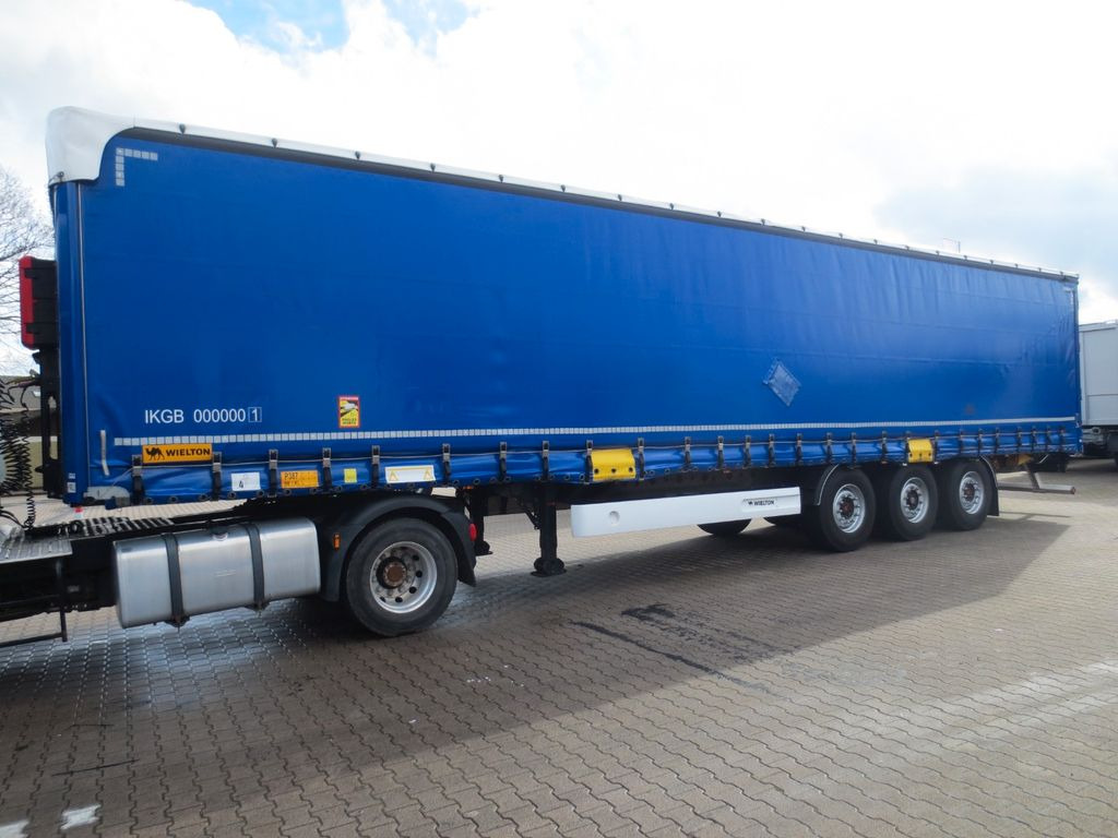 Wielton Curtain Master Stand. BAHNVERLADEFÄHIG Code P386 Wielton Curtain Master Stand. BAHNVERLADEFÄHIG Code P386 - Planenauflieger: das Bild 2 Wielton Curtain Master Stand. BAHNVERLADEFÄHIG Code P386 Wielton Curtain Master Stand. BAHNVERLADEFÄHIG Code P386 - Planenauflieger: das Bild 2