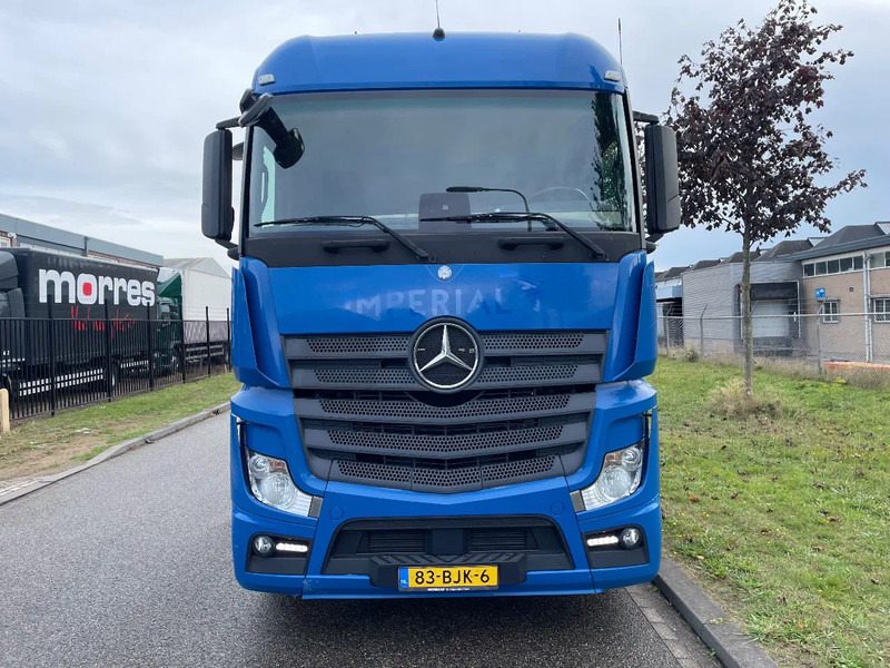 Mercedes-Benz Actros 1943 full adr 2017 only 695.000 km - Sattelzugmaschine: das Bild 5 Mercedes-Benz Actros 1943 full adr 2017 only 695.000 km - Sattelzugmaschine: das Bild 5
