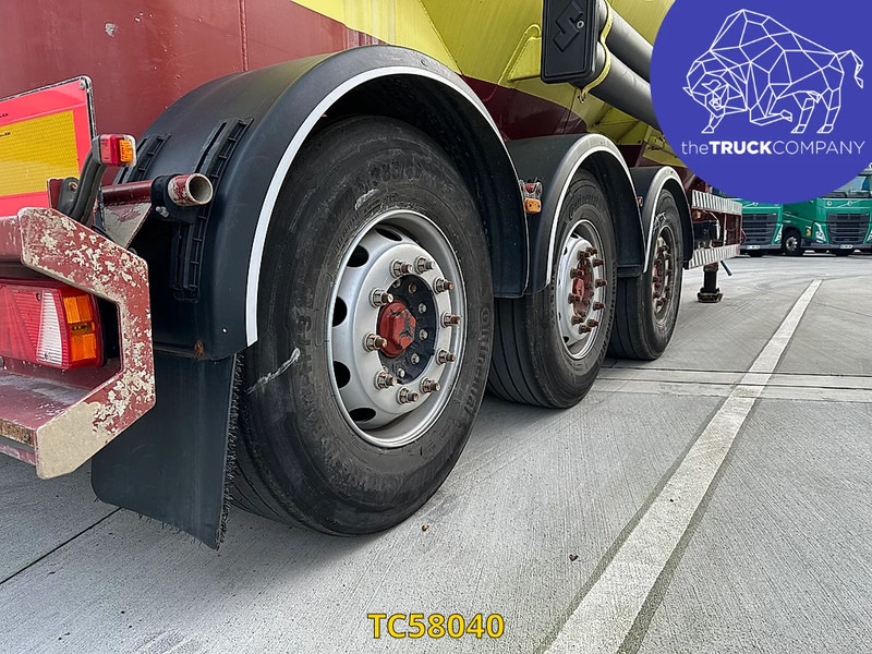 SPITZER - Tankauflieger: das Bild 4 SPITZER - Tankauflieger: das Bild 4