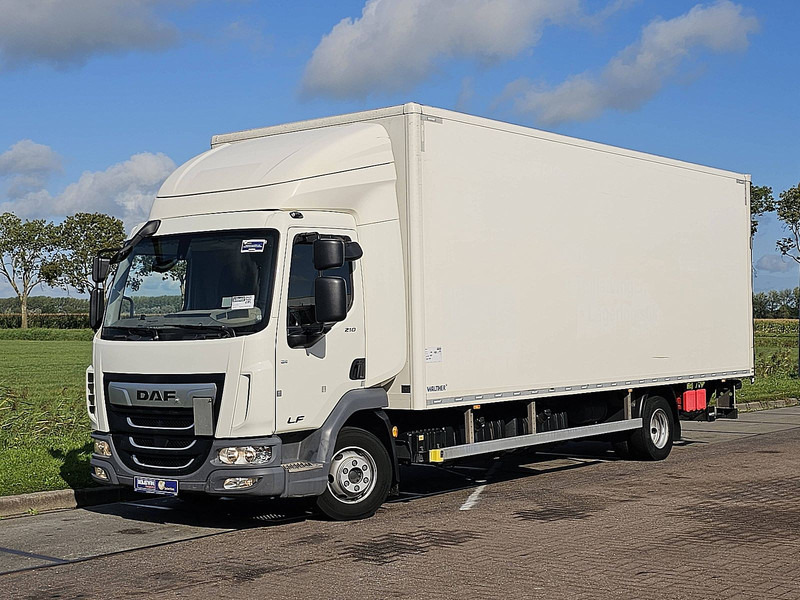 DAF LF 210 7.49T LIFT NAVI CAM. - Koffer LKW: das Bild 2 DAF LF 210 7.49T LIFT NAVI CAM. - Koffer LKW: das Bild 2