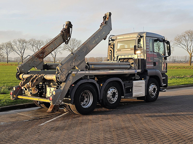 MAN 26.430 TGS MEILLER - Absetzkipper: das Bild 3 MAN 26.430 TGS MEILLER - Absetzkipper: das Bild 3