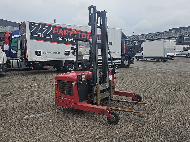 Moffet mounty M4 20.1 1WD 3.6M HIGH - Teleskoplader: das Bild 5 Moffet mounty M4 20.1 1WD 3.6M HIGH - Teleskoplader: das Bild 5