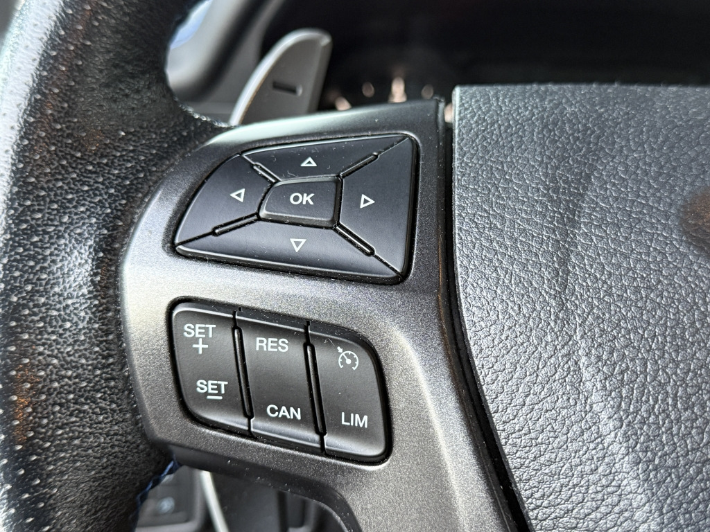 Ford Ranger 2.0L Ecoblue Raptor DoKa 4x4 Standheizung - Pritschenwagen, Transporter mit Doppelkabine: das Bild 4 Ford Ranger 2.0L Ecoblue Raptor DoKa 4x4 Standheizung - Pritschenwagen, Transporter mit Doppelkabine: das Bild 4