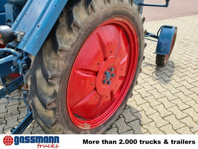 Bulldog D2206 - Traktor: das Bild 3 Bulldog D2206 - Traktor: das Bild 3