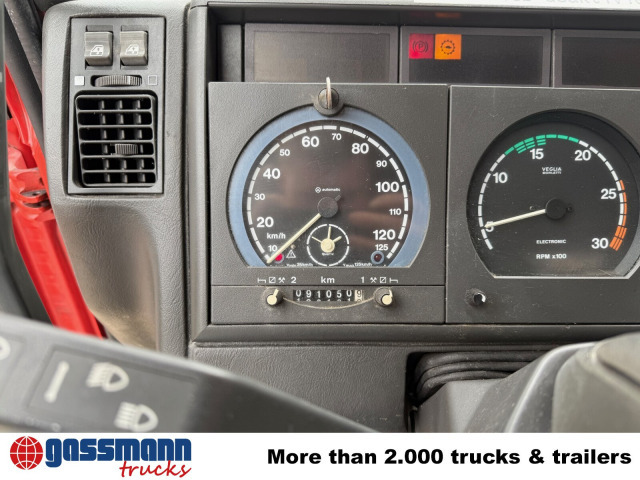 Iveco EuroTech 240E38 6x2-4, Lift-/Lenkachse, - Abrollkipper, Autokran: das Bild 4 Iveco EuroTech 240E38 6x2-4, Lift-/Lenkachse, - Abrollkipper, Autokran: das Bild 4