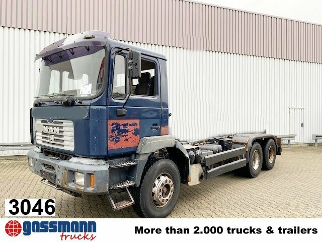 MAN T40 26.364/414 6x4, 6-Zylinder - Fahrgestell LKW: das Bild 1 MAN T40 26.364/414 6x4, 6-Zylinder - Fahrgestell LKW: das Bild 1