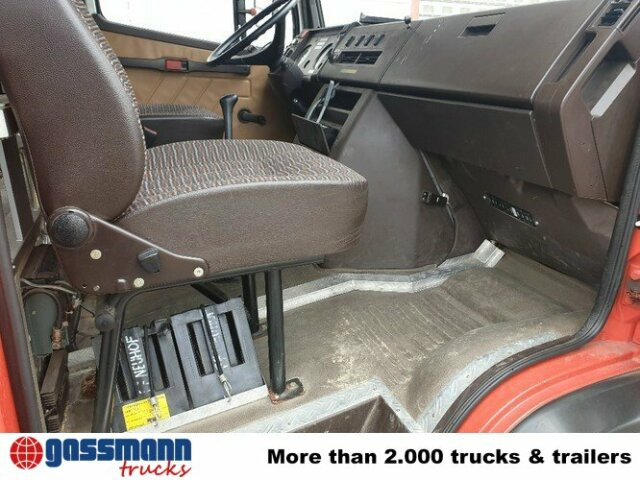 Feuerwehrfahrzeug Mercedes-Benz 814 D TLF 8/6 4x2, DOKA, Feuerwehr: das Bild 15