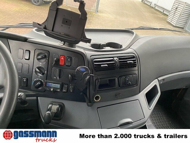 Pritsche LKW, Autokran Mercedes-Benz Axor 1833 L 4x2 mit Heckkran Hiab XS 133 K-2: das Bild 6 Pritsche LKW, Autokran Mercedes-Benz Axor 1833 L 4x2 mit Heckkran Hiab XS 133 K-2: das Bild 6