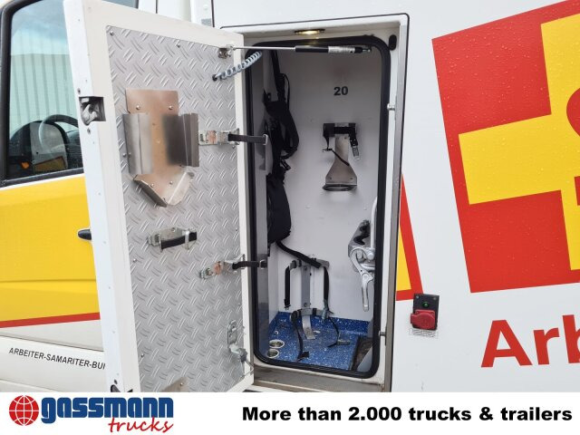 Mercedes-Benz Sprinter 516 CDI 4x2, Rettungswagen - Kastenwagen: das Bild 4 Mercedes-Benz Sprinter 516 CDI 4x2, Rettungswagen - Kastenwagen: das Bild 4