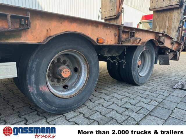 Müller-Mitteltal T 3 Kompakt 30,0, Hydr. Rampen, Verbr. auf 3m - Tieflader Anhänger: das Bild 2 Müller-Mitteltal T 3 Kompakt 30,0, Hydr. Rampen, Verbr. auf 3m - Tieflader Anhänger: das Bild 2