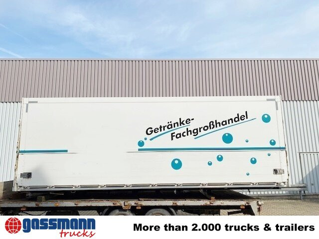 Schwenkwandaufbau, Stapleraufnahme, 6x - Koffer LKW: das Bild 4 Schwenkwandaufbau, Stapleraufnahme, 6x - Koffer LKW: das Bild 4