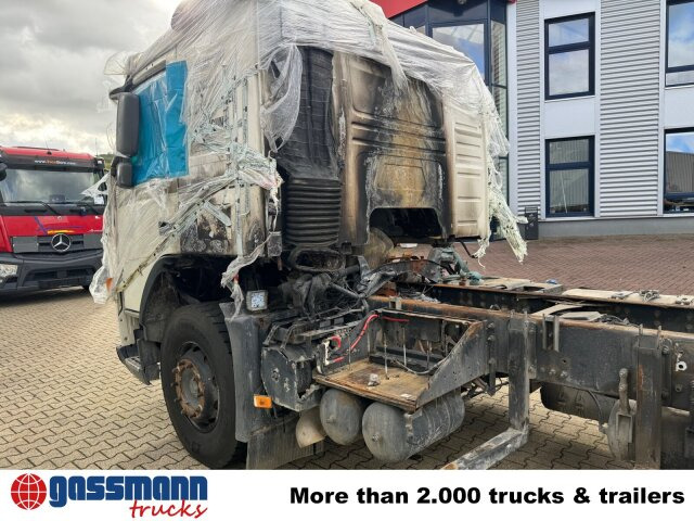 Volvo FM 380 6x4 R mit Brandschaden - Kipper: das Bild 2 Volvo FM 380 6x4 R mit Brandschaden - Kipper: das Bild 2