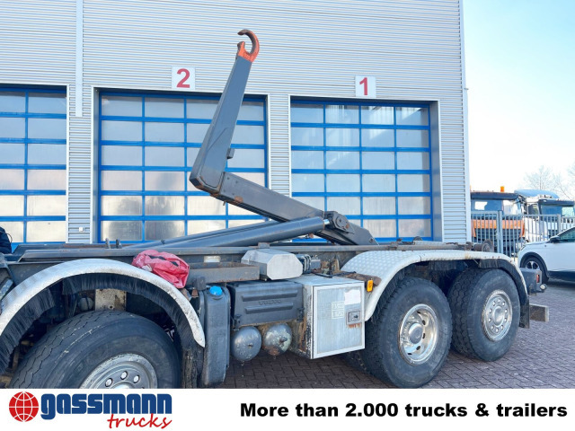 Volvo FM 460 8x2-6, Lenk-/Liftachse, Kran HMF 2020-K4, - Abrollkipper, Autokran: das Bild 4 Volvo FM 460 8x2-6, Lenk-/Liftachse, Kran HMF 2020-K4, - Abrollkipper, Autokran: das Bild 4