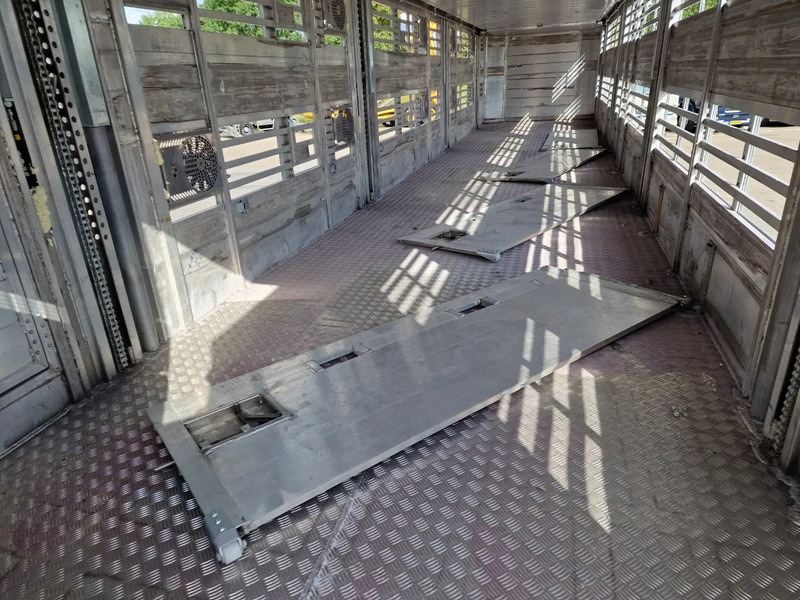 Pezzaioli New - 3 deck livestock 100M2 - Water & Ventilation - Lifting floors - Lifting roof - NEW 2025 - Leasing Pezzaioli New - 3 deck livestock 100M2 - Water & Ventilation - Lifting floors - Lifting roof - NEW 2025: das Bild 17 Pezzaioli New - 3 deck livestock 100M2 - Water & Ventilation - Lifting floors - Lifting roof - NEW 2025 - Leasing Pezzaioli New - 3 deck livestock 100M2 - Water & Ventilation - Lifting floors - Lifting roof - NEW 2025: das Bild 17