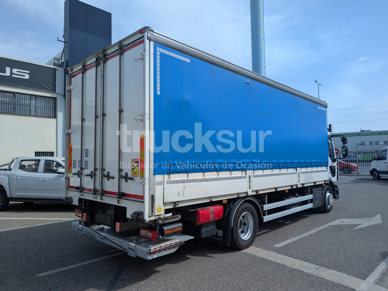 RENAULT D240.12 - Plane LKW: das Bild 3 RENAULT D240.12 - Plane LKW: das Bild 3