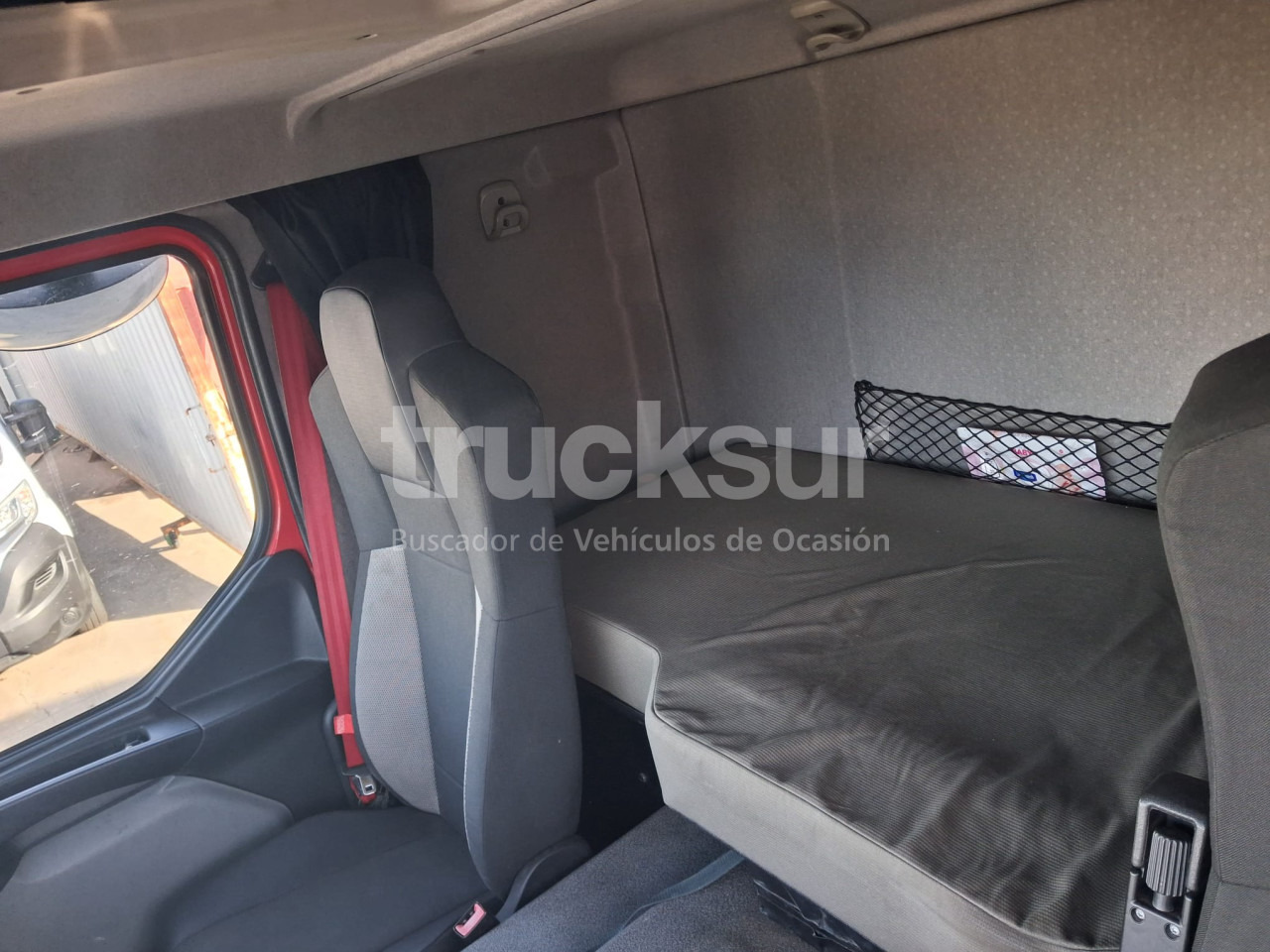 RENAULT D18 WIDE PORTACOCHES - Sattelzugmaschine: das Bild 5 RENAULT D18 WIDE PORTACOCHES - Sattelzugmaschine: das Bild 5