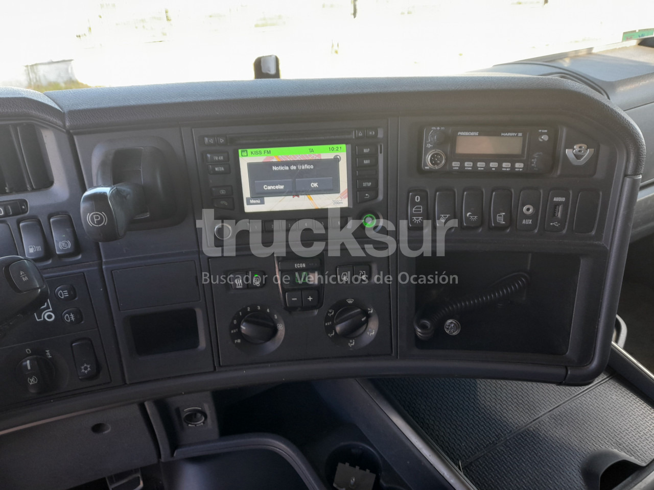 Sattelzugmaschine SCANIA R520: das Bild 9