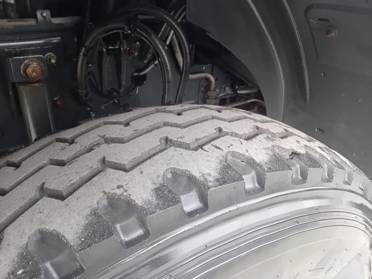 Renault Kerax 430 DXI - Absetzkipper: das Bild 4 Renault Kerax 430 DXI - Absetzkipper: das Bild 4