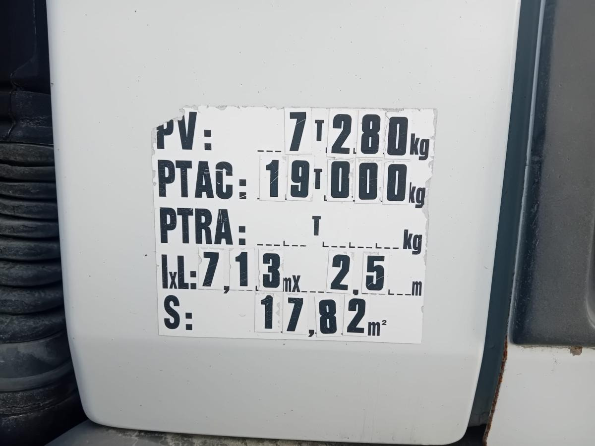 Renault Premium 250 - Tankwagen: das Bild 5 Renault Premium 250 - Tankwagen: das Bild 5