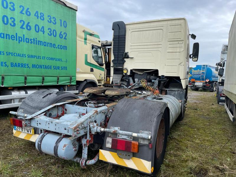 Volvo FH12 380 - Sattelzugmaschine: das Bild 4 Volvo FH12 380 - Sattelzugmaschine: das Bild 4