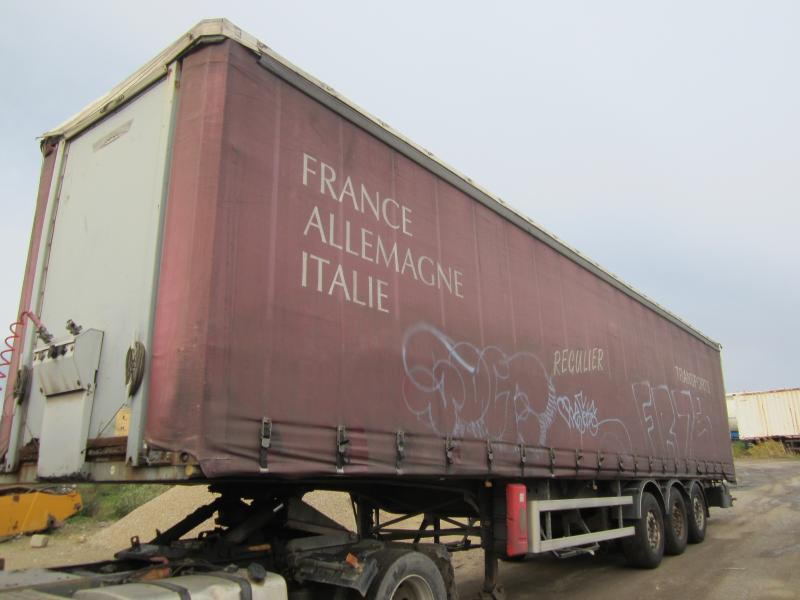 Trailor - Planenauflieger: das Bild 2 Trailor - Planenauflieger: das Bild 2