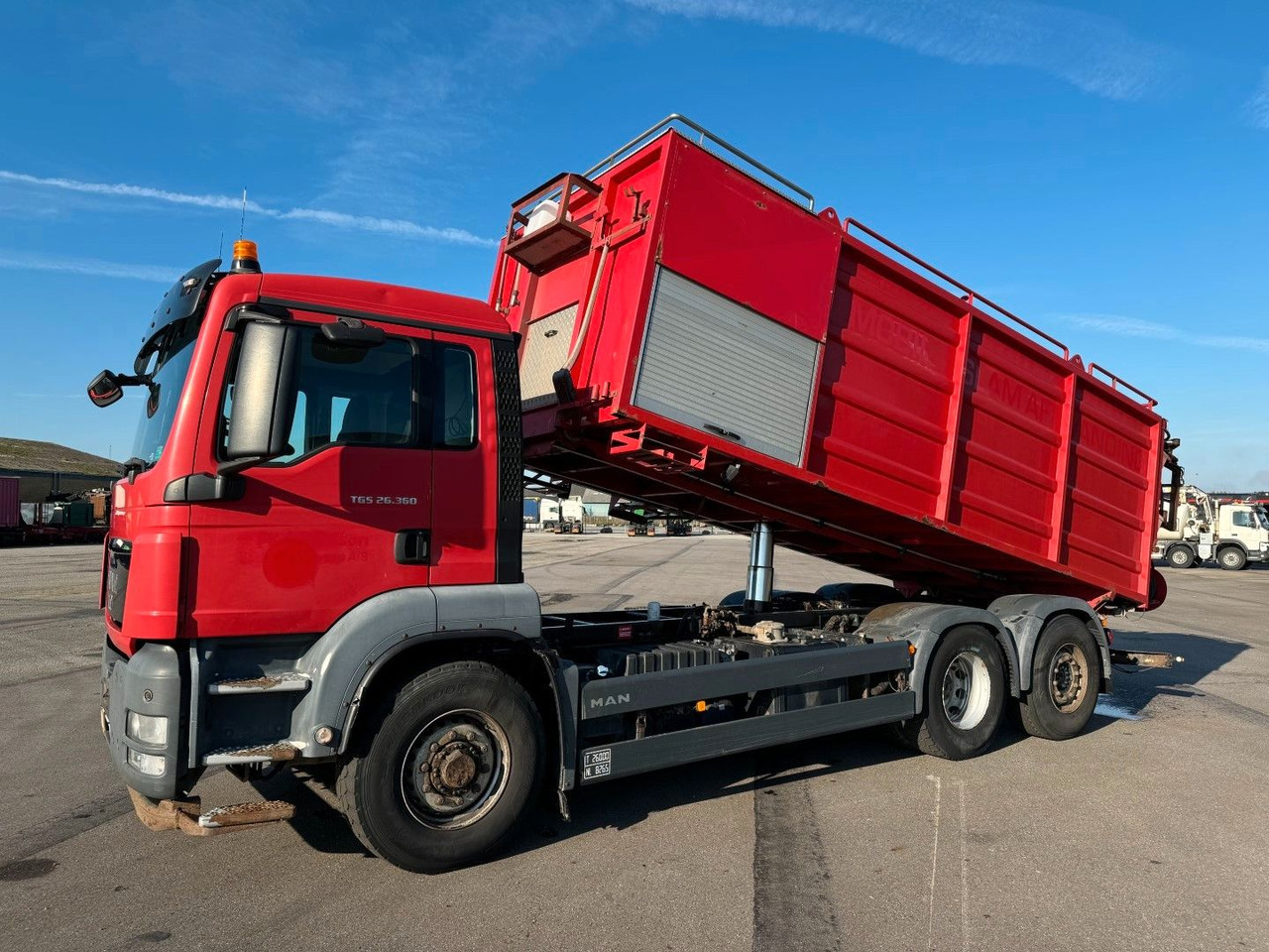 MAN TGS 26.360 6x4H*4 Simon Moos KSA MAN TGS 26.360 6x4H*4 Simon Moos KSA VacuDrain - Saug-/ Spülfahrzeug: das Bild 1 MAN TGS 26.360 6x4H*4 Simon Moos KSA MAN TGS 26.360 6x4H*4 Simon Moos KSA VacuDrain - Saug-/ Spülfahrzeug: das Bild 1