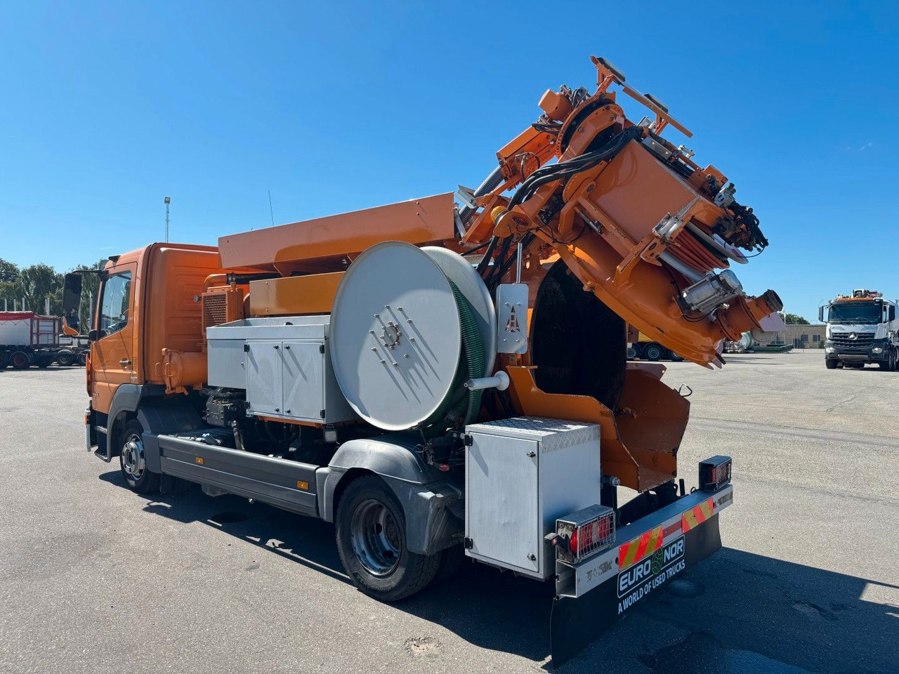 Saug-/ Spülfahrzeug Mercedes-Benz Atego 1223 4x2 Euro 6 Cityflex 204: das Bild 16 Saug-/ Spülfahrzeug Mercedes-Benz Atego 1223 4x2 Euro 6 Cityflex 204: das Bild 16