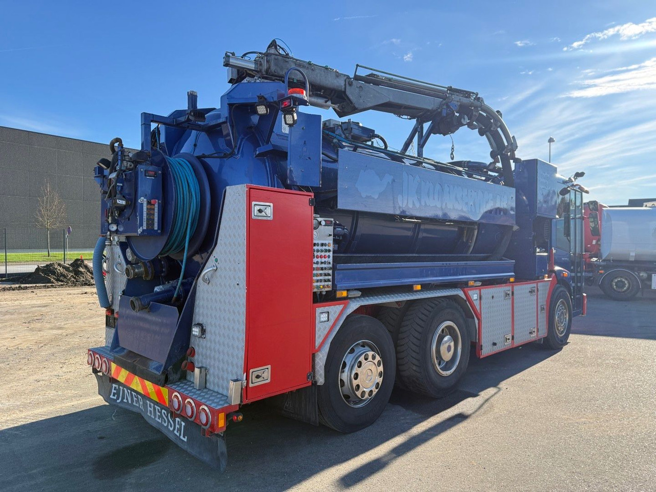 Mercedes-Benz Econic 2633 6x2*4 Hvidtved Larsen SLP309 Euro 5 - Saug-/ Spülfahrzeug: das Bild 3 Mercedes-Benz Econic 2633 6x2*4 Hvidtved Larsen SLP309 Euro 5 - Saug-/ Spülfahrzeug: das Bild 3