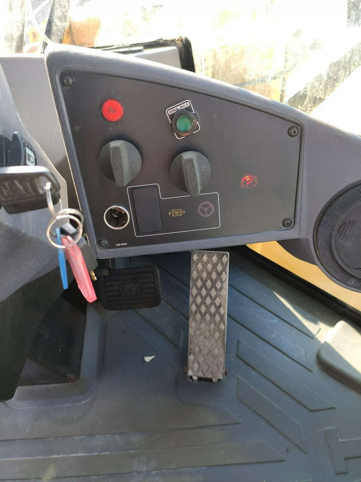 Radlader Caterpillar Cat 914G: das Bild 17