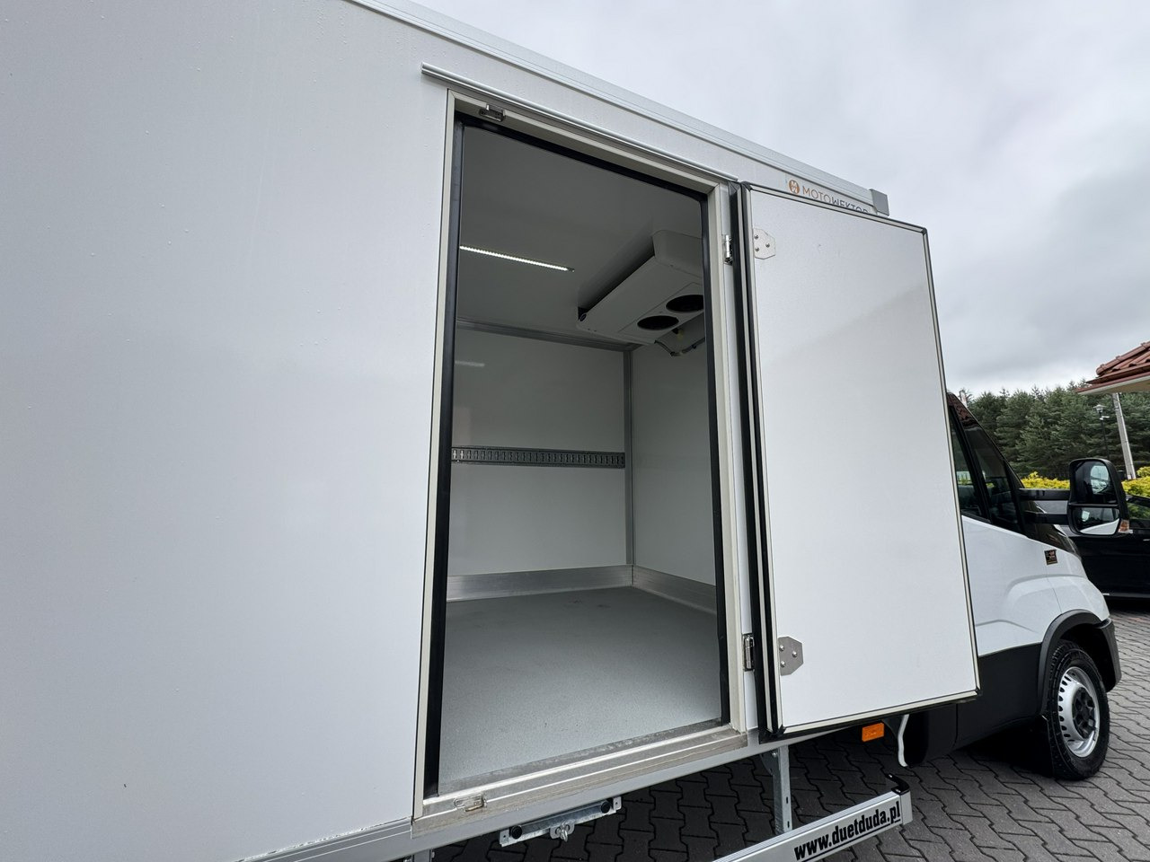 Kühltransporter Iveco Daily 35S16 V: das Bild 16 Kühltransporter Iveco Daily 35S16 V: das Bild 16