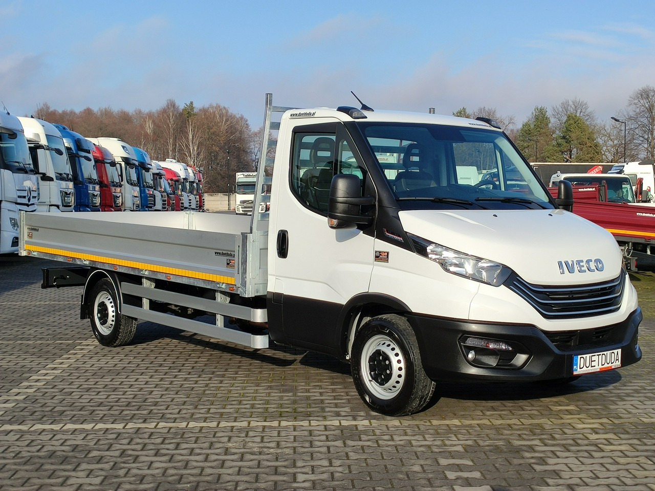 Iveco Daily 35S16 V - Pritschenwagen: das Bild 1 Iveco Daily 35S16 V - Pritschenwagen: das Bild 1