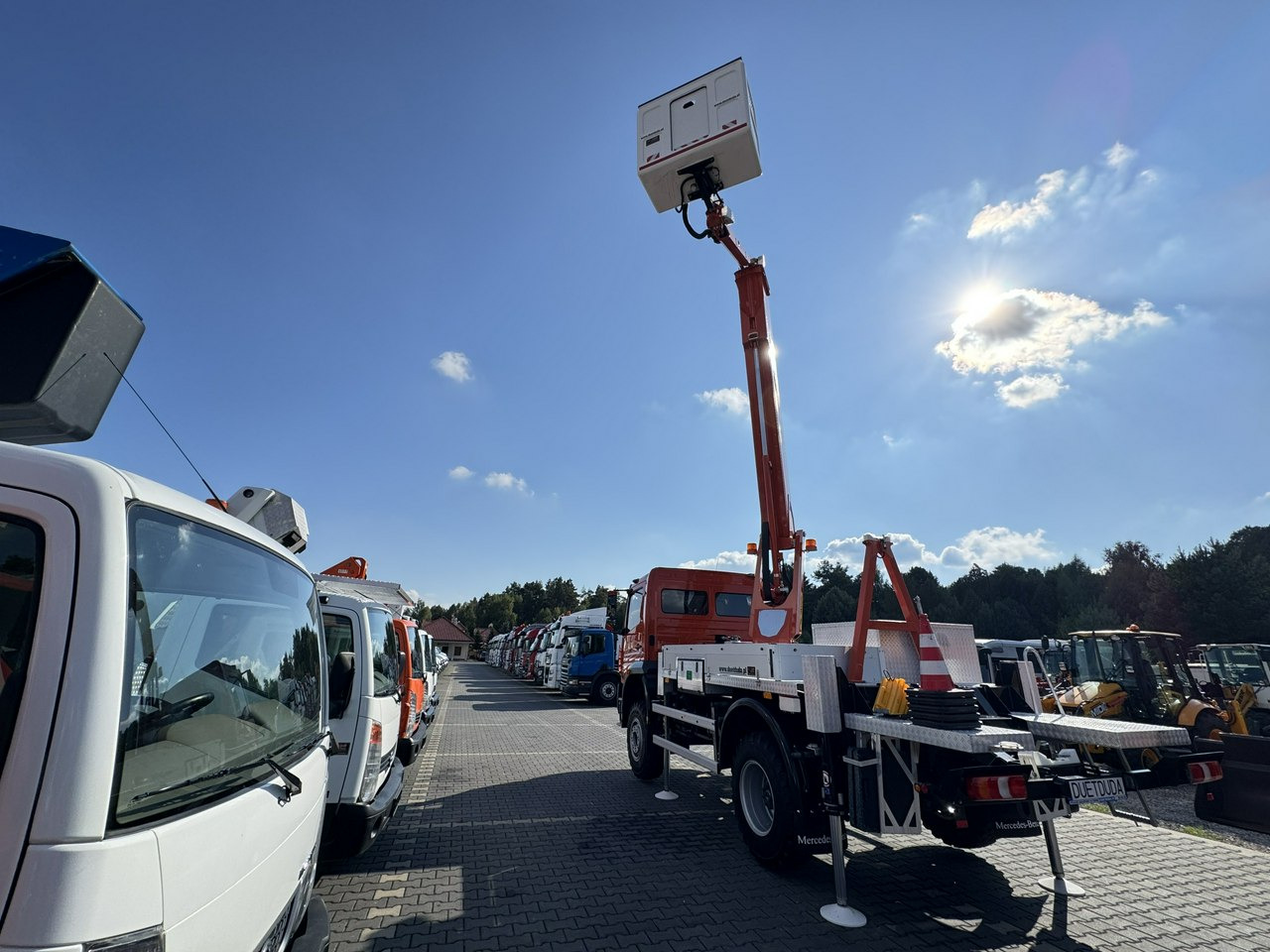 LKW mit Arbeitsbühne Mercedes Atego 818 E6 4x4 Zwyżka PALFINGER P250 BK Podnośnik Koszowy: das Bild 25