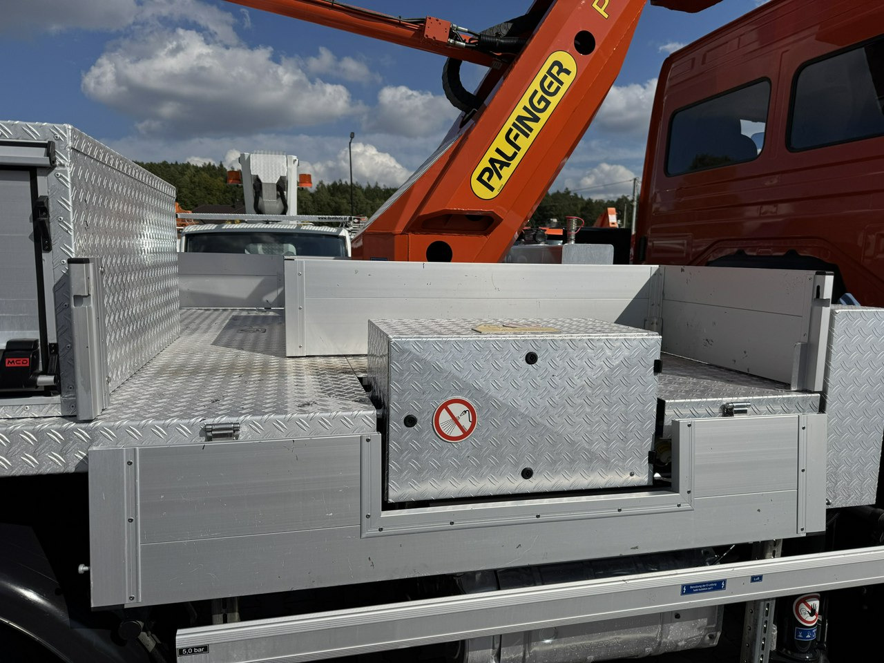 LKW mit Arbeitsbühne Mercedes Atego 818 E6 4x4 Zwyżka PALFINGER P250 BK Podnośnik Koszowy: das Bild 28