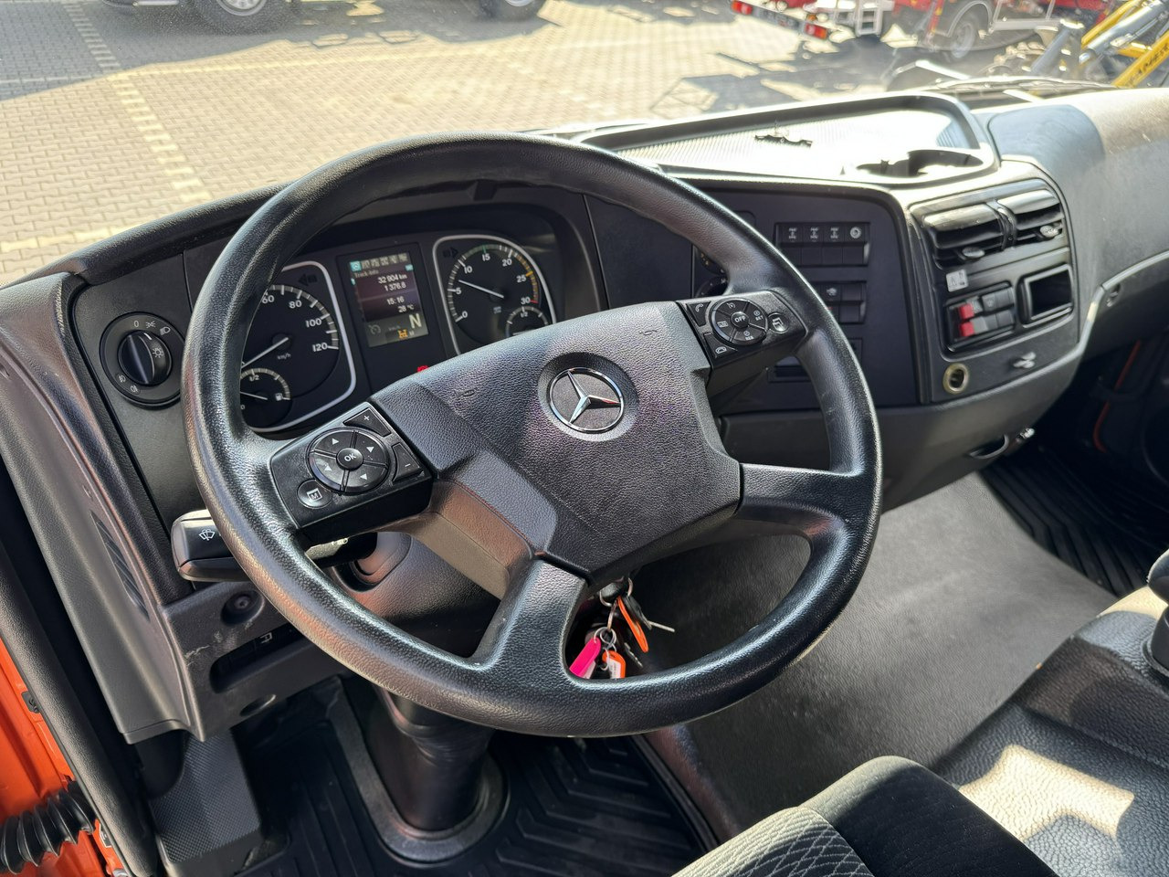 LKW mit Arbeitsbühne Mercedes Atego 818 E6 4x4 Zwyżka PALFINGER P250 BK Podnośnik Koszowy: das Bild 36