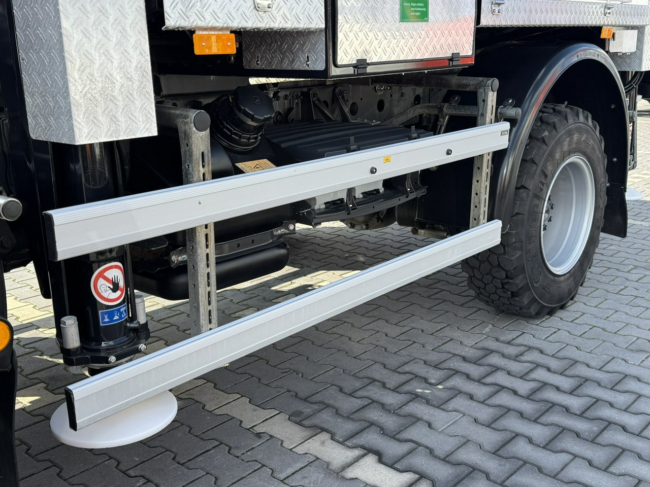 LKW mit Arbeitsbühne Mercedes Atego 818 E6 4x4 Zwyżka PALFINGER P250 BK Podnośnik Koszowy: das Bild 19