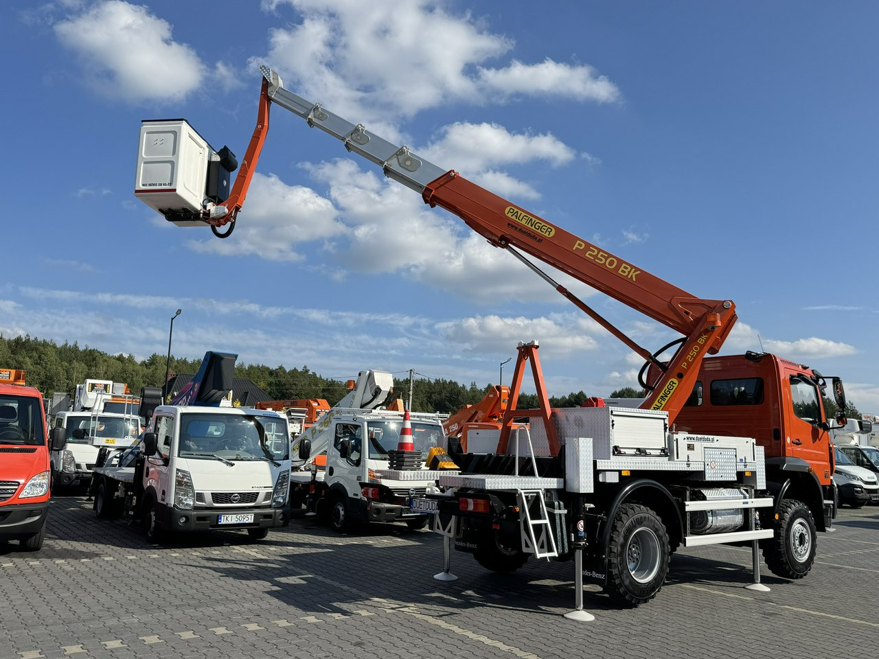 LKW mit Arbeitsbühne Mercedes Atego 818 E6 4x4 Zwyżka PALFINGER P250 BK Podnośnik Koszowy: das Bild 24