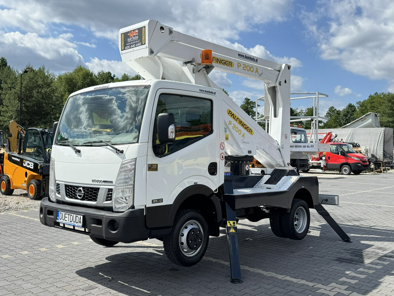 LKW mit Arbeitsbühne Nissan Cabstar: das Bild 9
