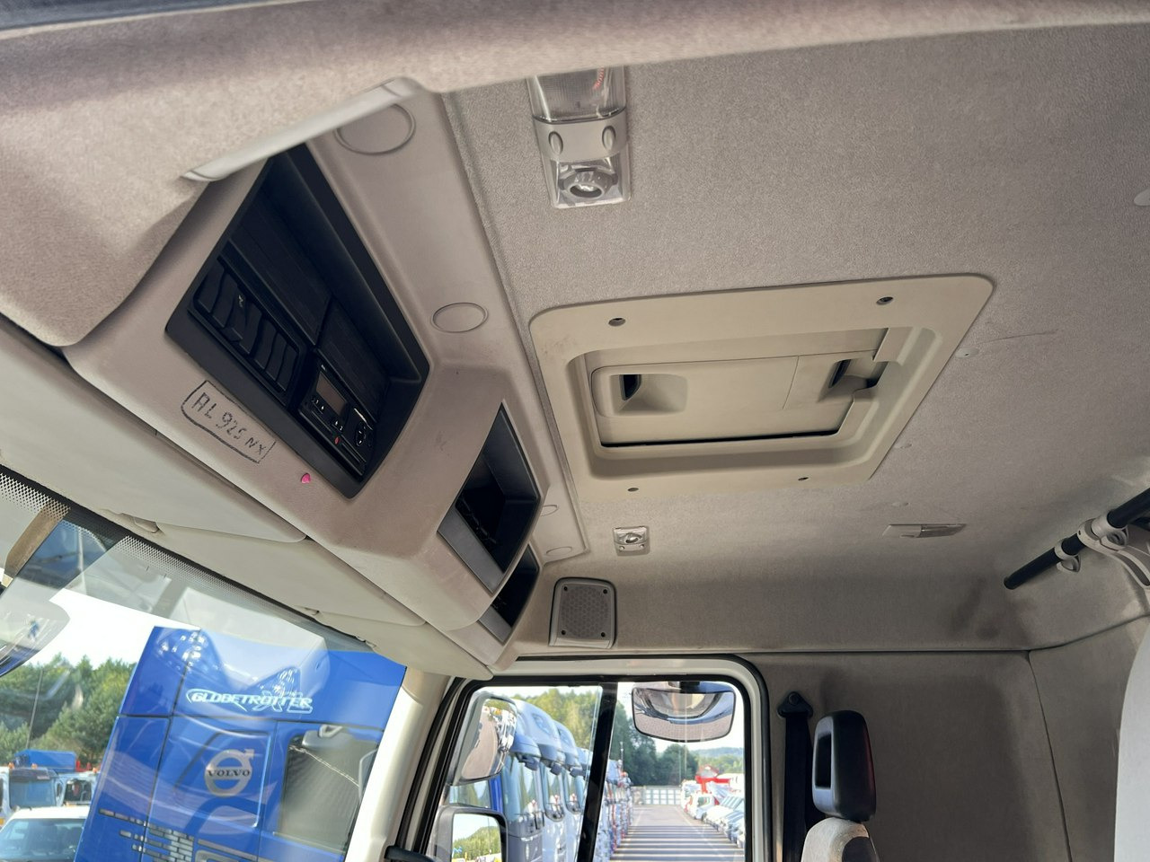 Kipper, Autokran Renault Kerax 26.390 6x4 Mocny HDS FASSI F170 Sterowanie Radiowe: das Bild 31 Kipper, Autokran Renault Kerax 26.390 6x4 Mocny HDS FASSI F170 Sterowanie Radiowe: das Bild 31