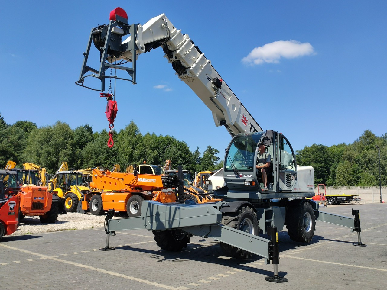 Terex Lift GTH 5022 ROTO Obrotowa Ładowarka Teleskopowa - Teleskoplader: das Bild 5 Terex Lift GTH 5022 ROTO Obrotowa Ładowarka Teleskopowa - Teleskoplader: das Bild 5