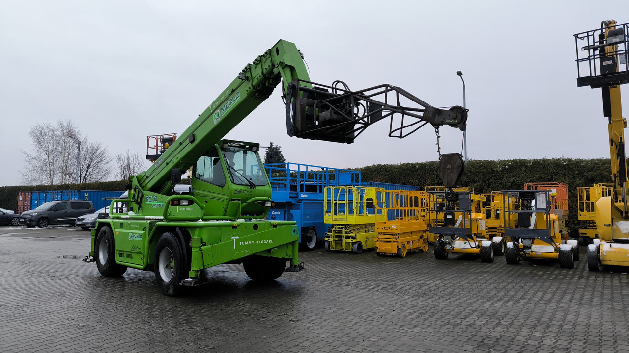 MERLO ROTO 45.21 MCSS - Teleskopradlader: das Bild 2 MERLO ROTO 45.21 MCSS - Teleskopradlader: das Bild 2