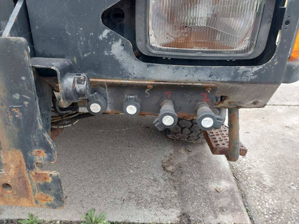 MAN LE 8.220 4x4 / Kran - Kipper, Autokran: das Bild 4 MAN LE 8.220 4x4 / Kran - Kipper, Autokran: das Bild 4