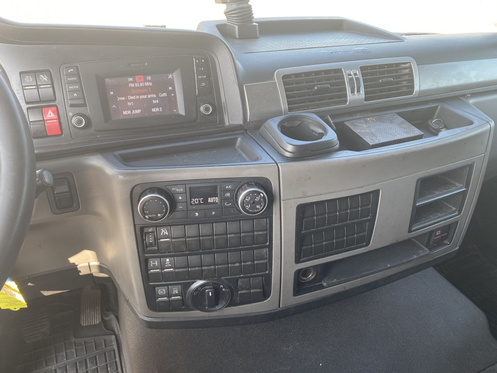 Plane LKW MAN TGL 12.250 4x2 BL: das Bild 13 Plane LKW MAN TGL 12.250 4x2 BL: das Bild 13