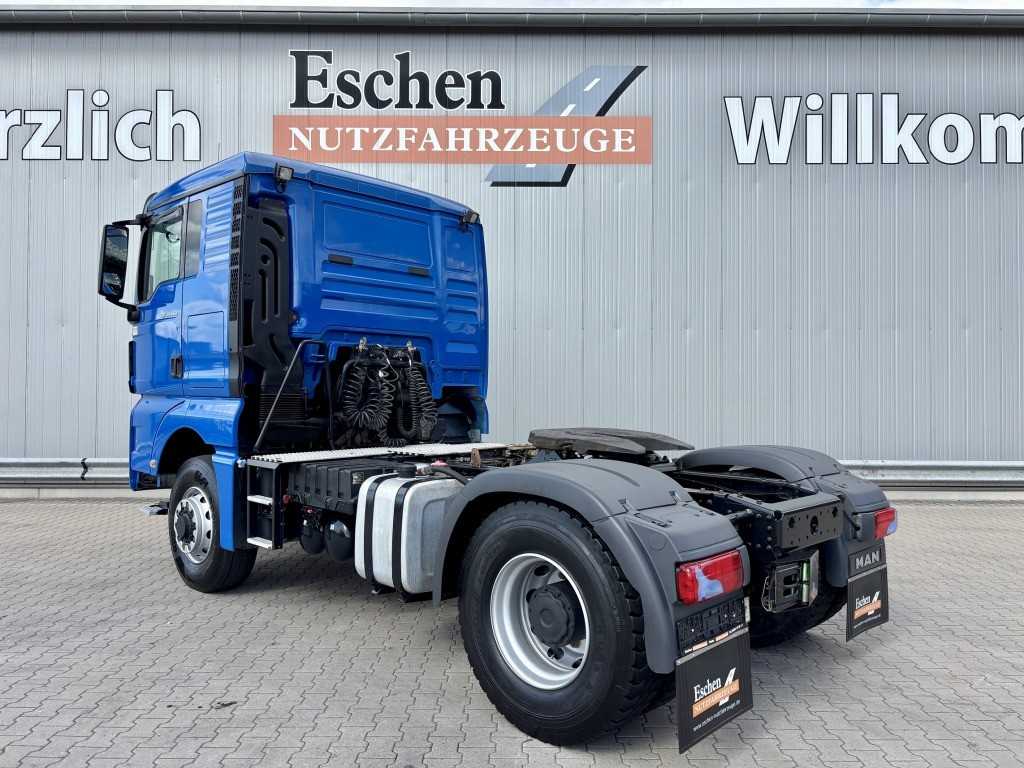 MAN TGX 18.460 4x4 H BLS - Sattelzugmaschine: das Bild 3 MAN TGX 18.460 4x4 H BLS - Sattelzugmaschine: das Bild 3