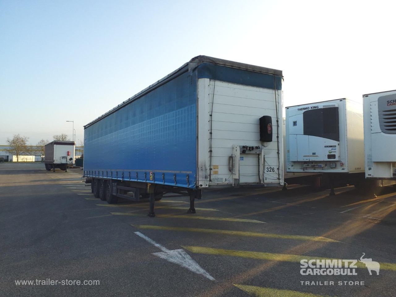 SCHMITZ Curtainsider Standard - Planenauflieger: das Bild 1 SCHMITZ Curtainsider Standard - Planenauflieger: das Bild 1
