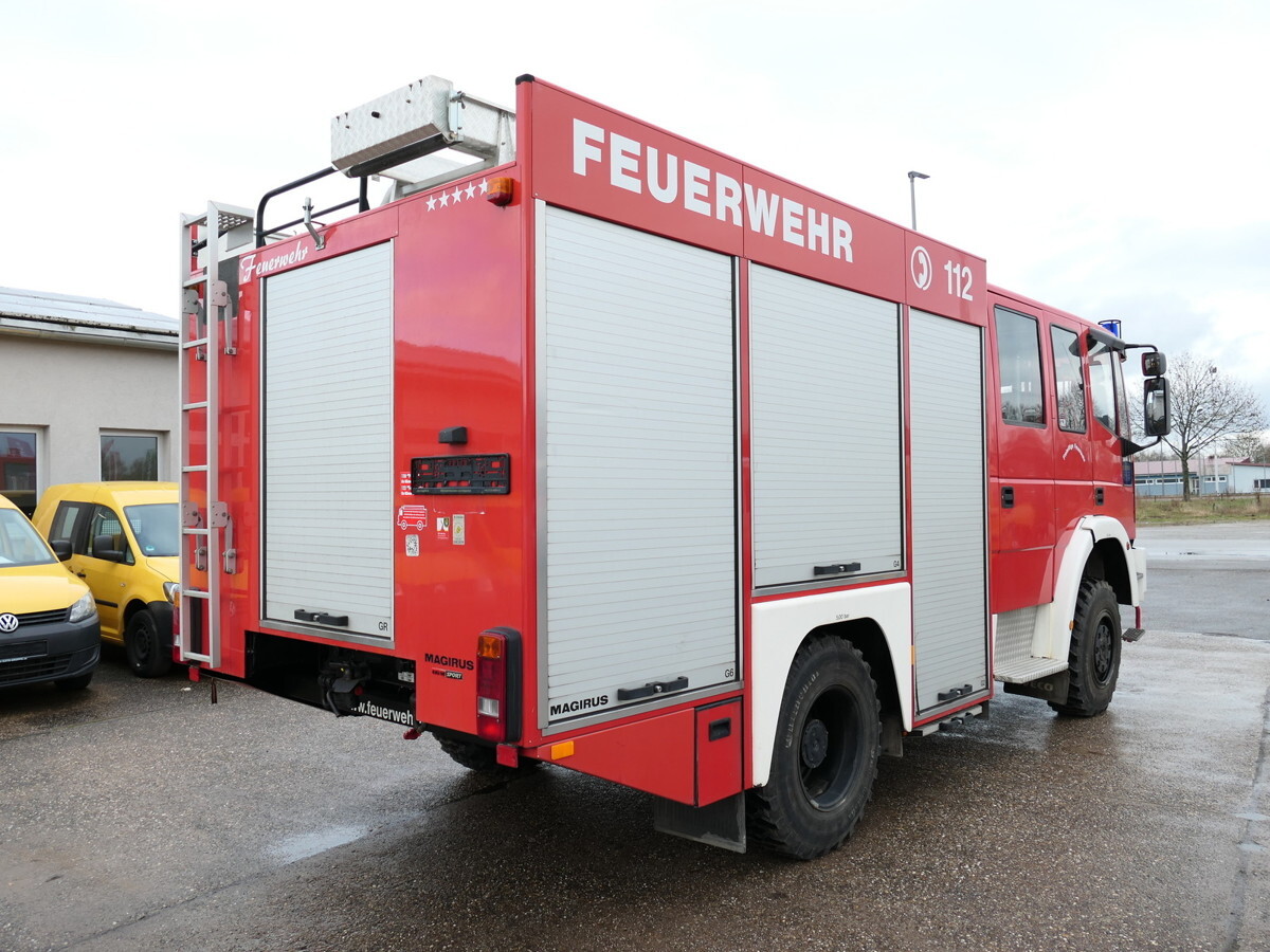 IVECO FF 95 E 18W LF 8/6 DoKa 4X4 SFZ FEUERWEHR Löschf - Leasing IVECO FF 95 E 18W LF 8/6 DoKa 4X4 SFZ FEUERWEHR Löschf: das Bild 6 IVECO FF 95 E 18W LF 8/6 DoKa 4X4 SFZ FEUERWEHR Löschf - Leasing IVECO FF 95 E 18W LF 8/6 DoKa 4X4 SFZ FEUERWEHR Löschf: das Bild 6