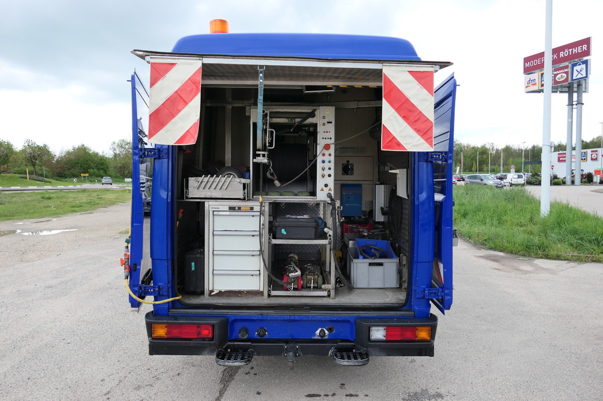 MERCEDES-BENZ Vario 816 D Kanalinspektion Kanal TV Standheizun - Saug-/ Spülfahrzeug: das Bild 1 MERCEDES-BENZ Vario 816 D Kanalinspektion Kanal TV Standheizun - Saug-/ Spülfahrzeug: das Bild 1